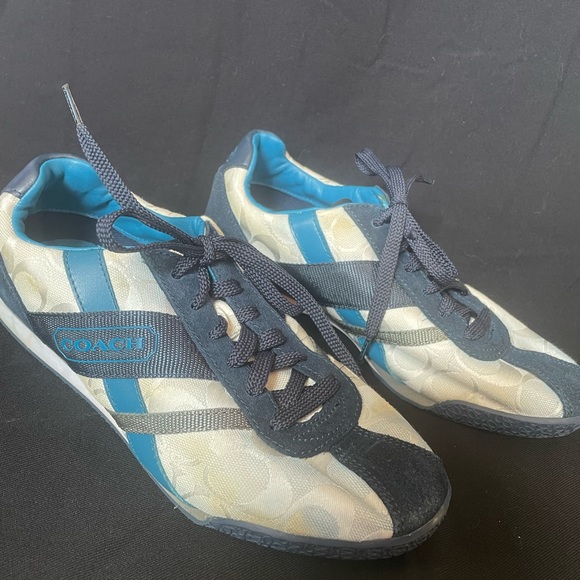 Coach shoes - Picture 3 of 4